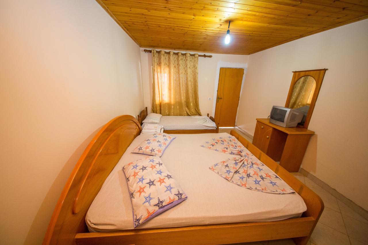 Isi Rooms Влёра Экстерьер фото