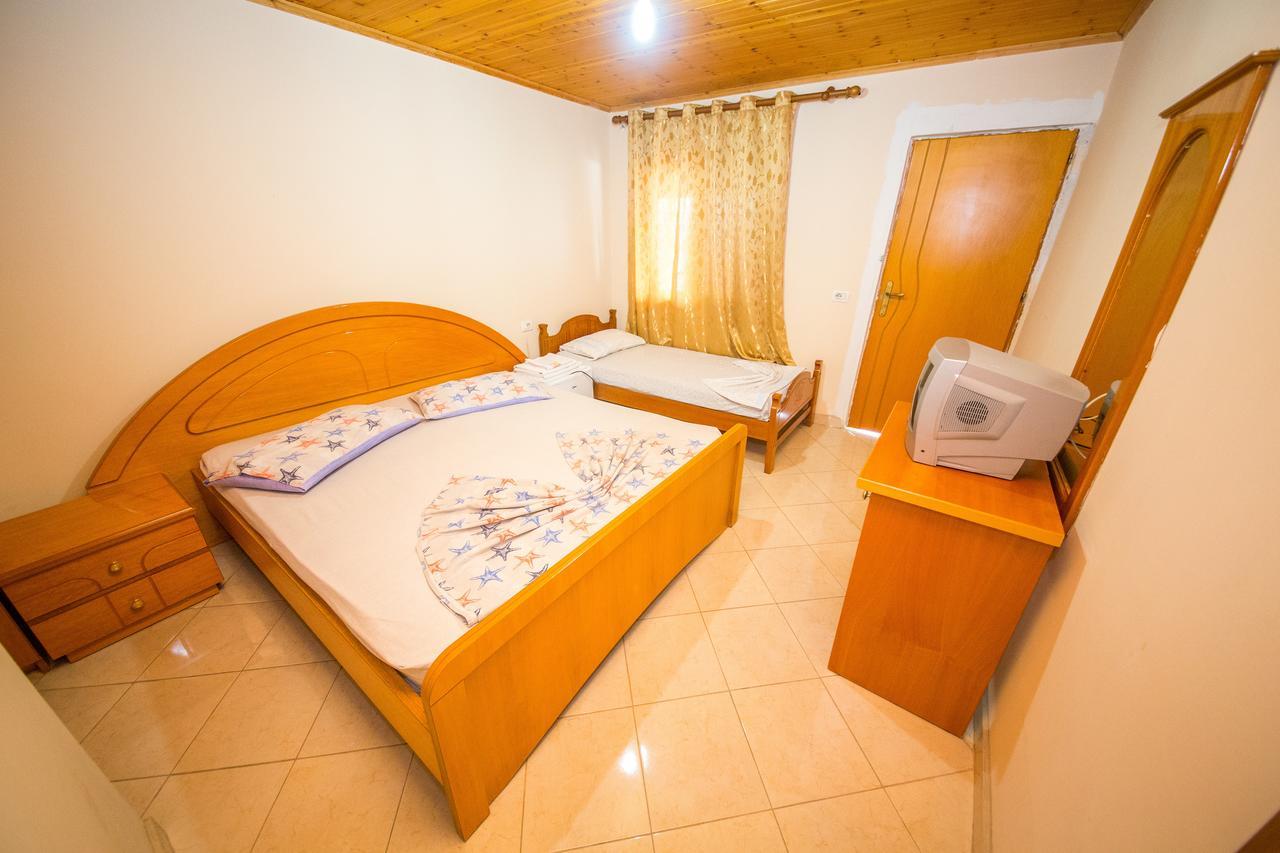 Isi Rooms Влёра Экстерьер фото